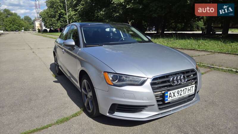 Седан Audi A3 2014 в Желтых Водах
