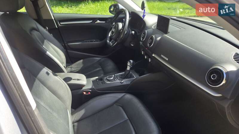 Седан Audi A3 2014 в Желтых Водах