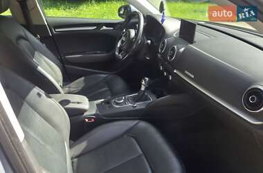 Седан Audi A3 2014 в 