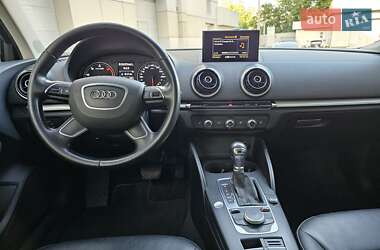 Седан Audi A3 2015 в 