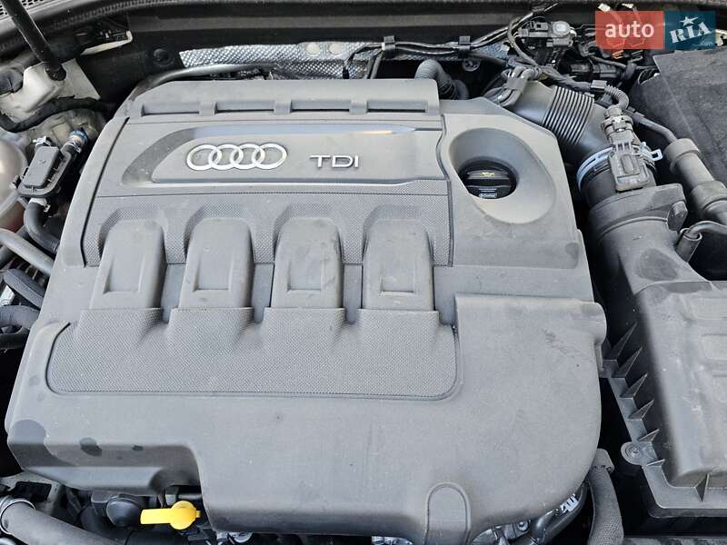 Седан Audi A3 2015 в Одессе