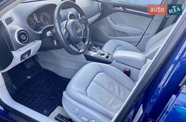 Седан Audi A3 2015 в 