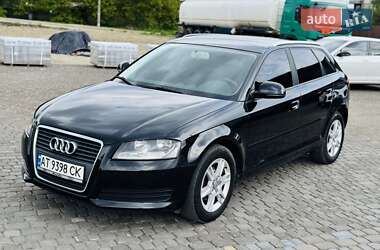 Хетчбек Audi A3 2010 в 