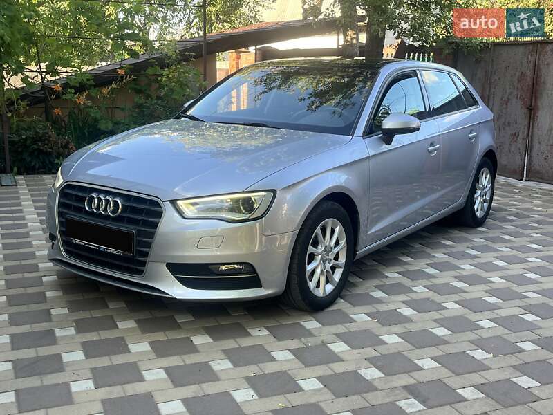 Audi A3 2015