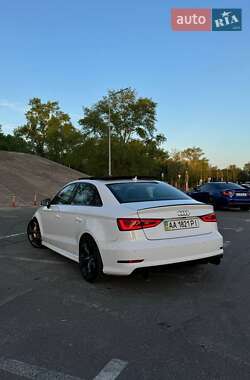 Седан Audi A3 2015 в 