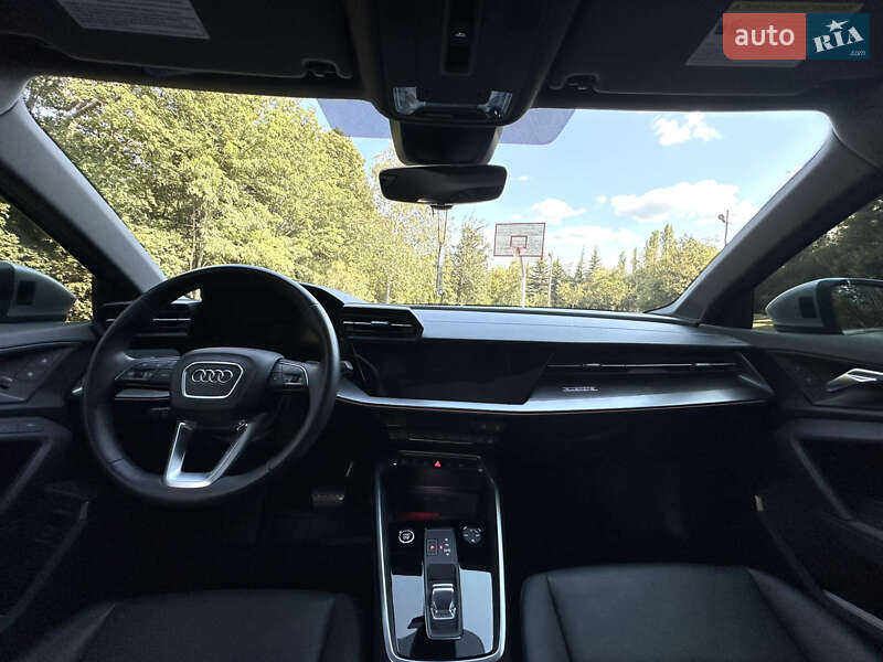 Седан Audi A3 2023 в Харькове