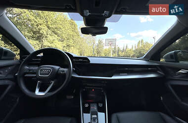 Седан Audi A3 2023 в 