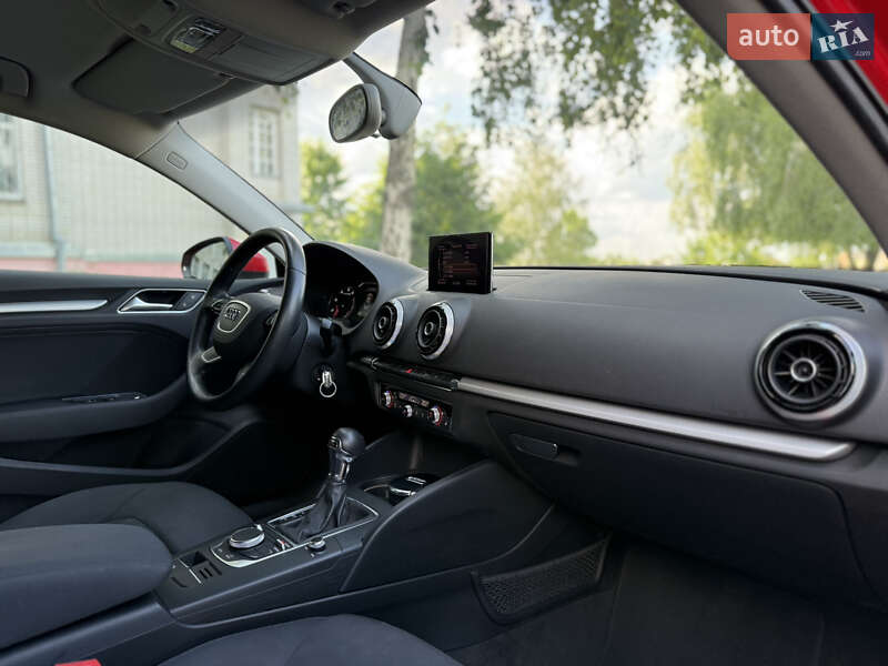 Седан Audi A3 2013 в Белой Церкви