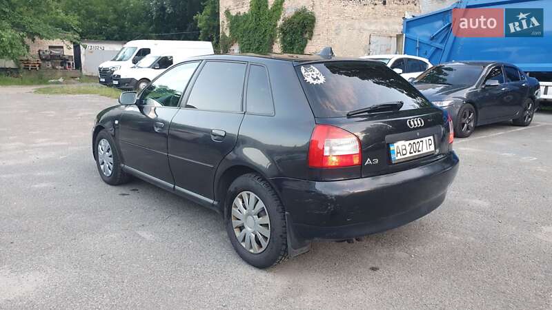 Хэтчбек Audi A3 2002 в Киеве