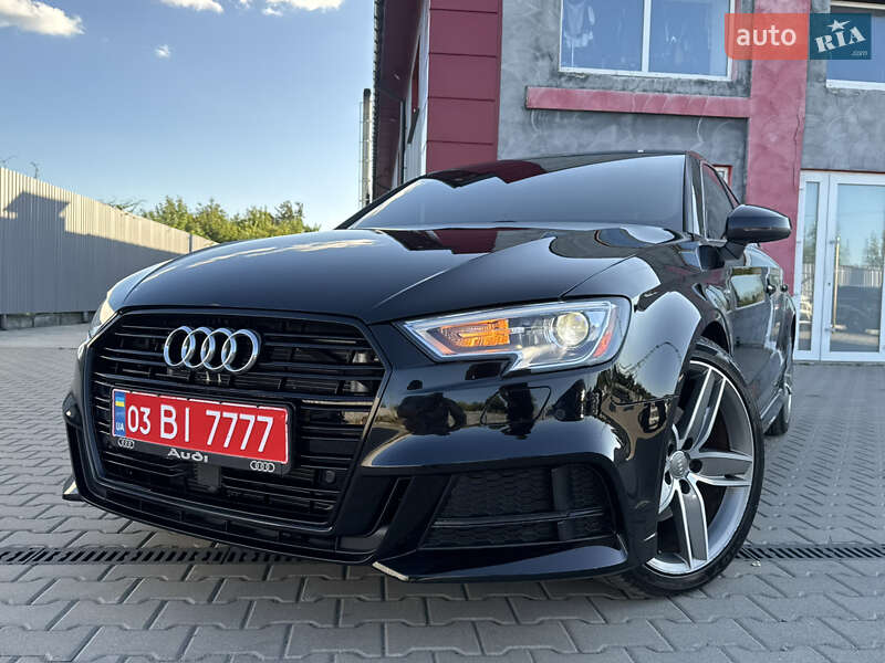 Седан Audi A3 2018 в Лубнах