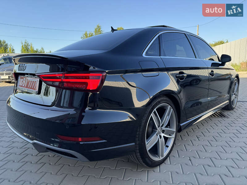Седан Audi A3 2018 в Лубнах