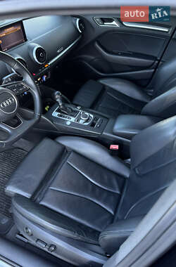 Седан Audi A3 2018 в 