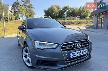 Седан Audi A3 2014 в Новояворівську