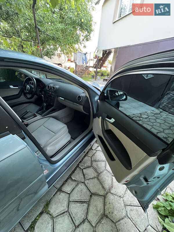 Хэтчбек Audi A3 2005 в Пустомытах
