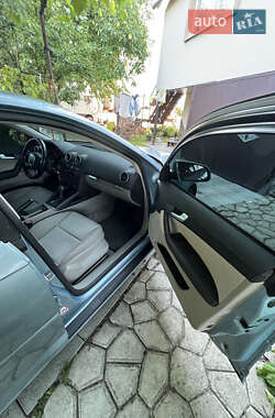 Хэтчбек Audi A3 2005 в 