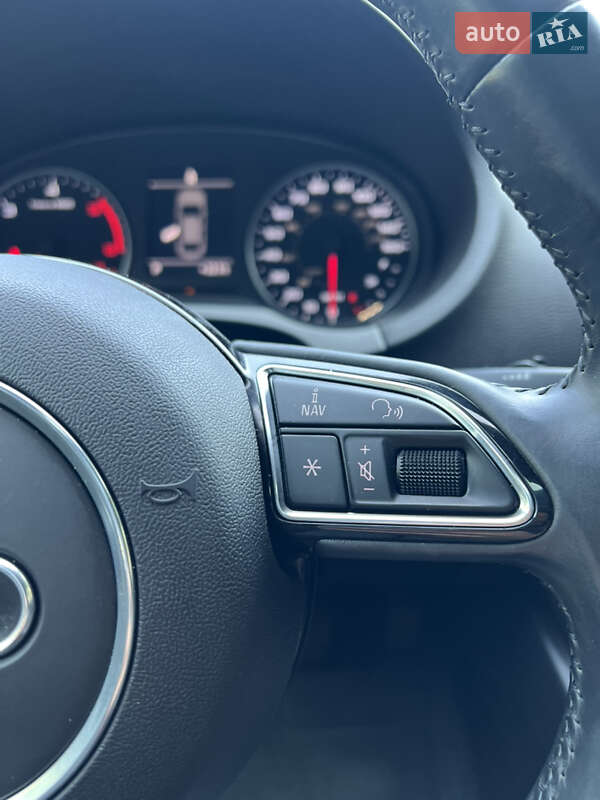 Седан Audi A3 2014 в Одессе