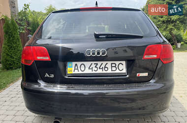 Хэтчбек Audi A3 2005 в 