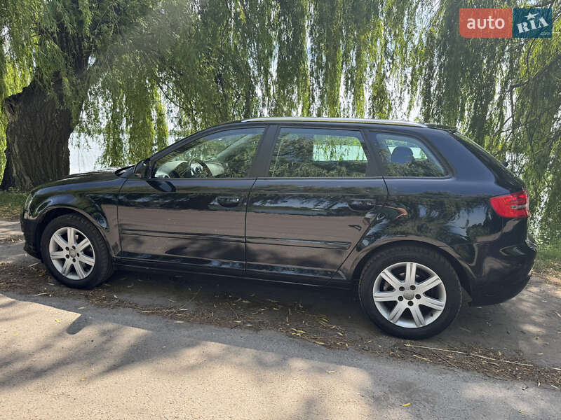 Хэтчбек Audi A3 2009 в Млинове