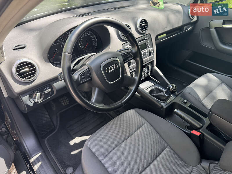Хэтчбек Audi A3 2009 в Млинове