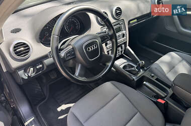 Хэтчбек Audi A3 2009 в 