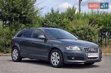 Хэтчбек Audi A3 2009 в 