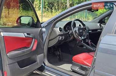 Хэтчбек Audi A3 2009 в 