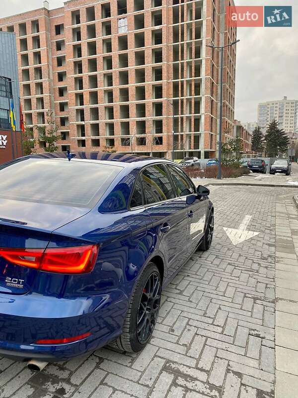Седан Audi A3 2015 в Львове