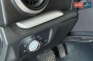 Седан Audi A3 2016 в 