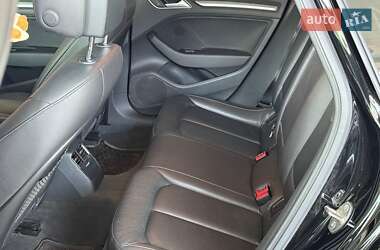 Седан Audi A3 2016 в 