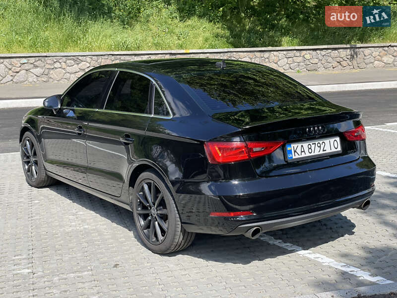 Седан Audi A3 2014 в Киеве