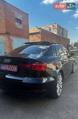 Седан Audi A3 2014 в 