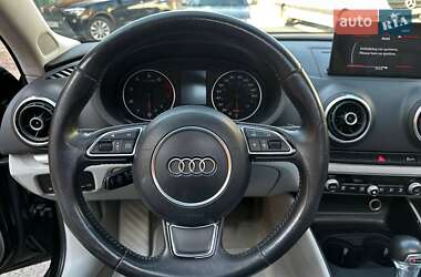 Седан Audi A3 2014 в 