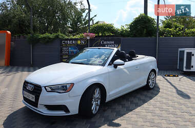 Кабриолет Audi A3 2015 в 