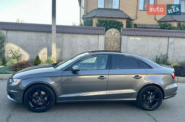 Седан Audi A3 2016 в 