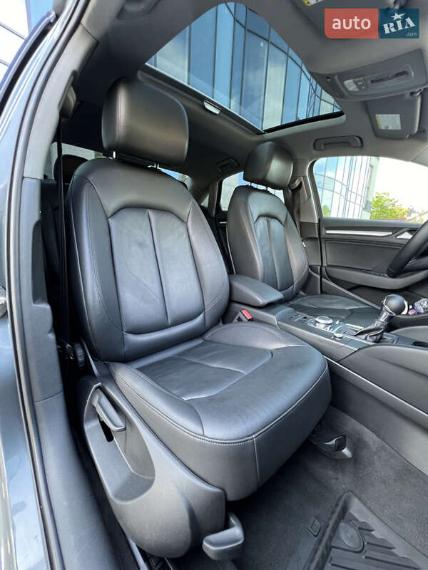 Седан Audi A3 2017 в Рівному