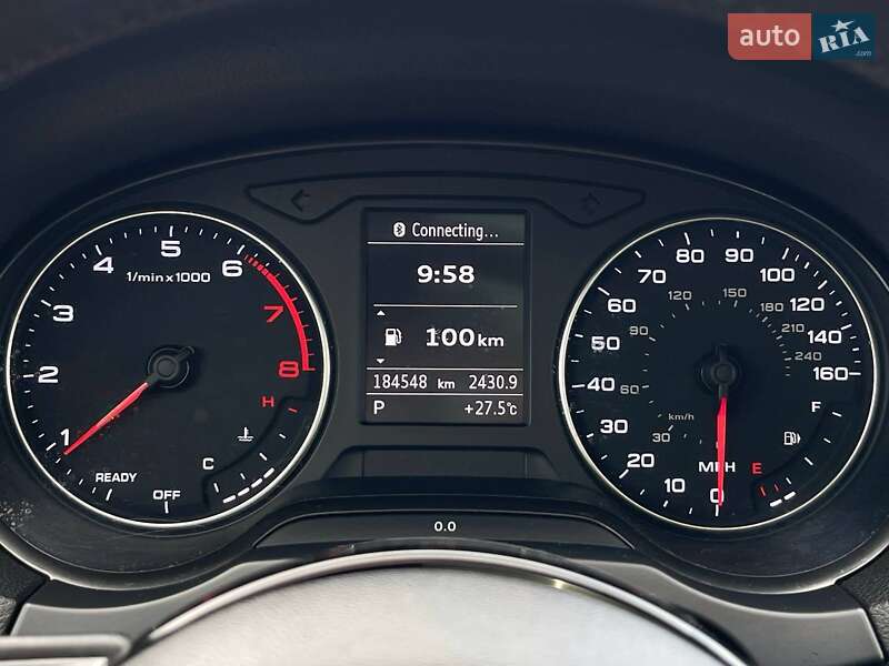 Седан Audi A3 2015 в Киеве