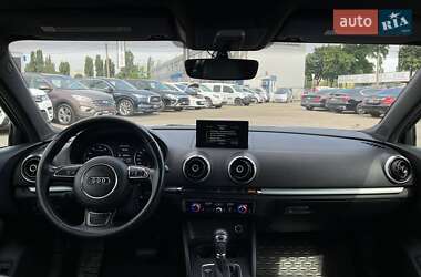 Седан Audi A3 2015 в 