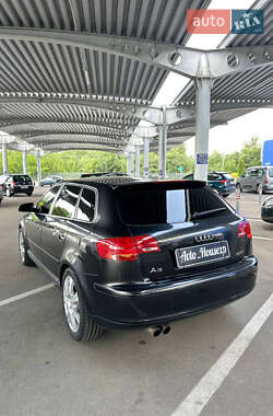 Хэтчбек Audi A3 2006 в 