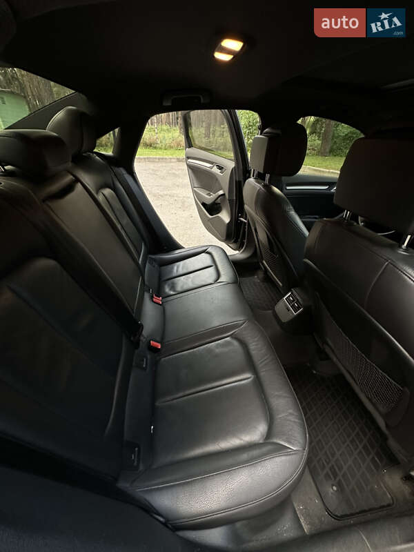 Седан Audi A3 2015 в Чернигове