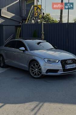 Седан Audi A3 2015 в 