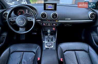 Седан Audi A3 2016 в 