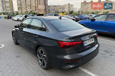 Седан Audi A3 2021 в 