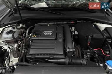 Седан Audi A3 2013 в 
