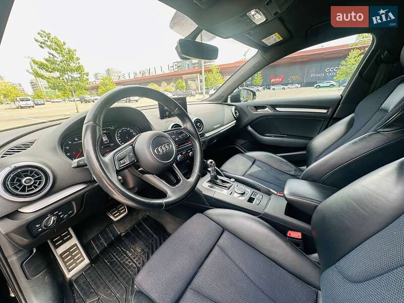 Хетчбек Audi A3 2017 в Києві