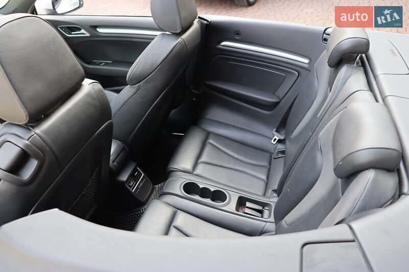 Кабриолет Audi A3 2019 в Львове