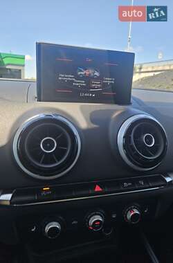 Седан Audi A3 2016 в 