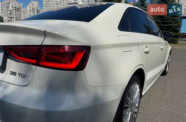 Седан Audi A3 2014 в 