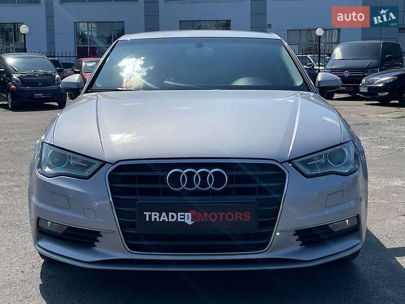 Седан Audi A3 2013 в Києві