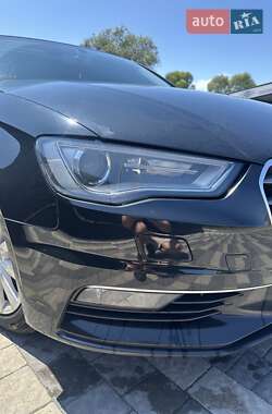 Седан Audi A3 2015 в 
