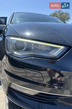 Седан Audi A3 2015 в 